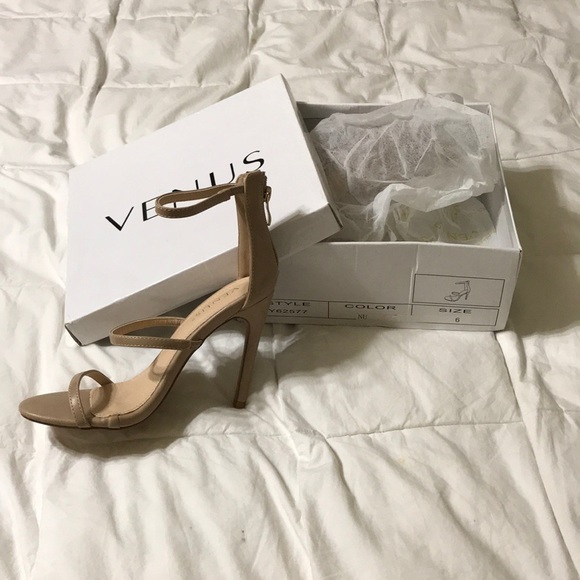 4in High Heel Shoes/Sandals - Picture 2 of 2